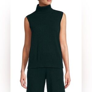 NWT Sleeveless turtleneck made of 100% cashmere in two colors: black and red